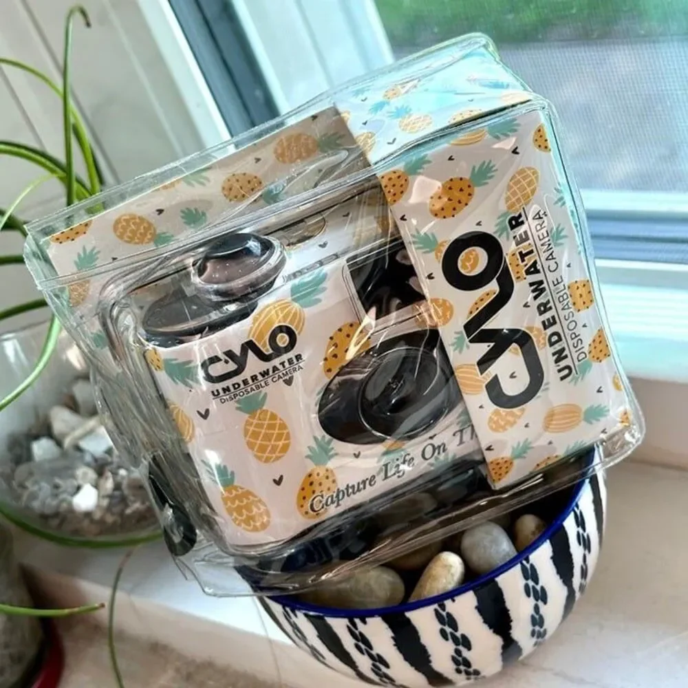 NIB CYLO Pineapple Print Underwater Disposable Camera Waterproof up to 16 Feet